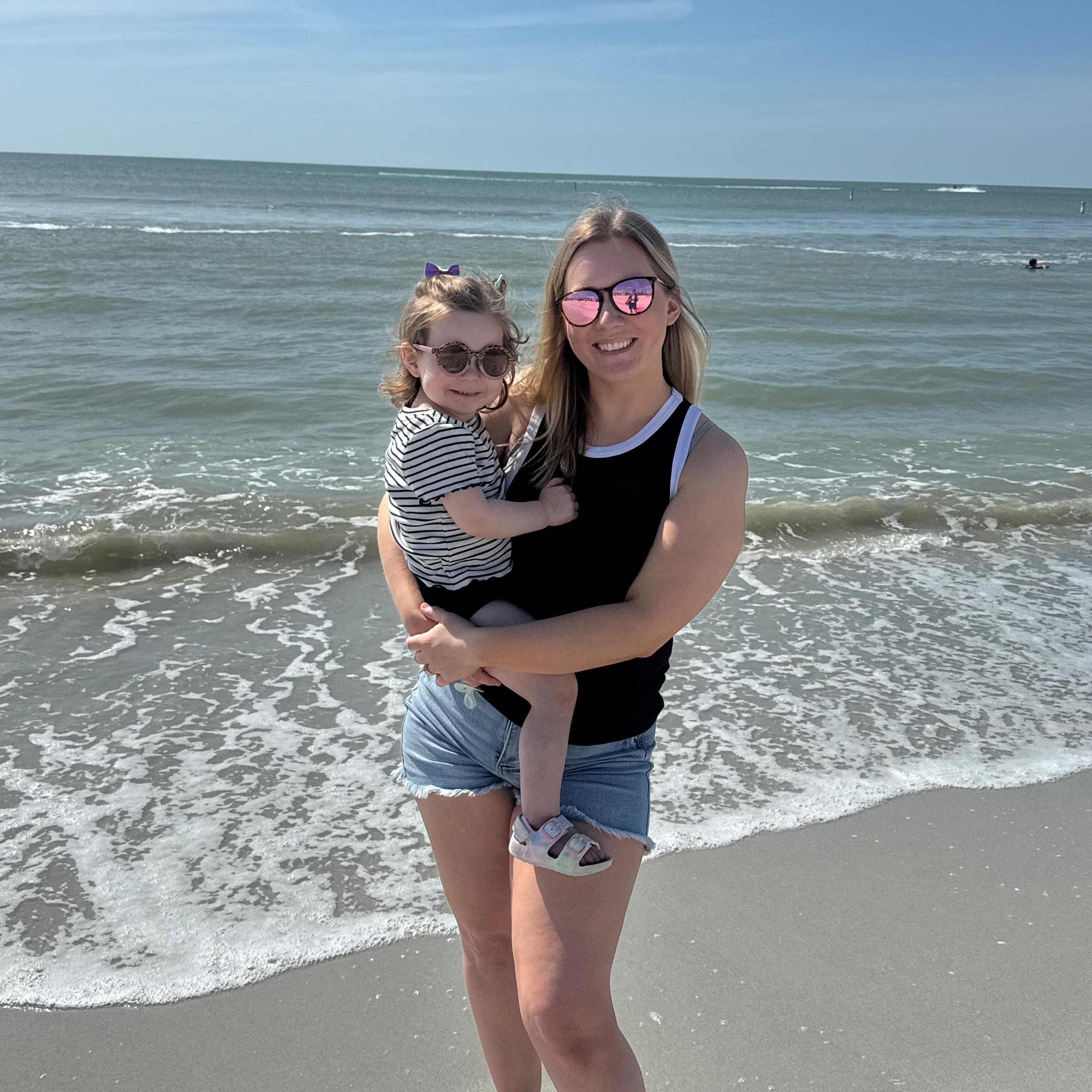 Ashley_Hinton on LTK
