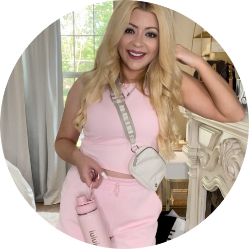  caseyjohelton on LTK