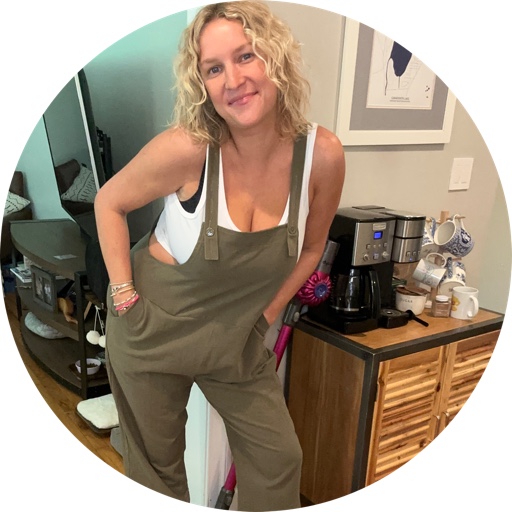 Anneliese_King on LTK