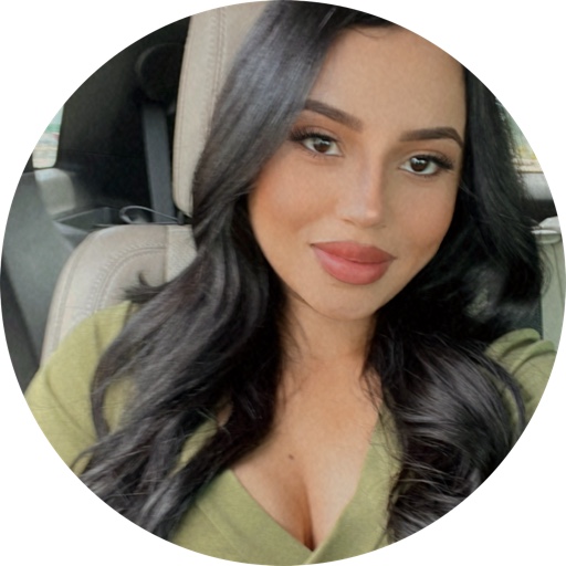 briana.villasenor on LTK