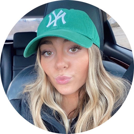 Halliehancock on LTK
