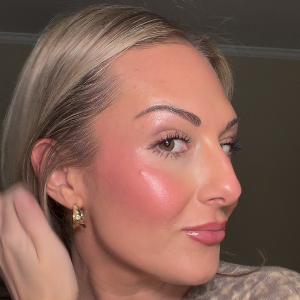 LivingwithCait on LTK