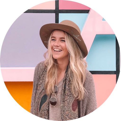 aprilandherbooks on LTK