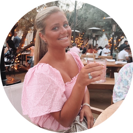 Caroline_Shew on LTK