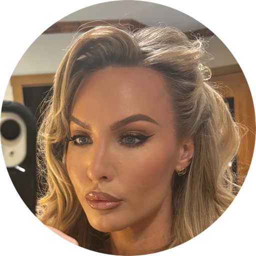 Ashley_Muller on LTK