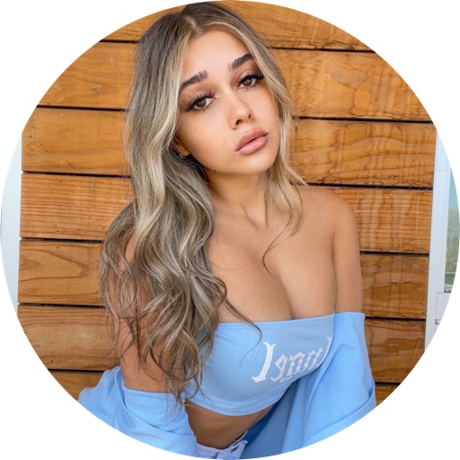 CorinaRoman on LTK
