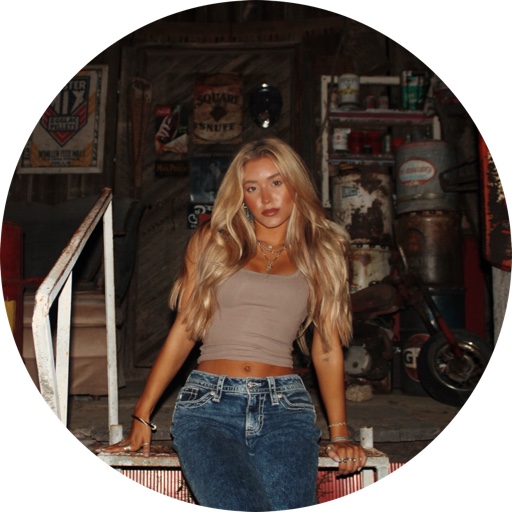 chloe_rae_gibson on LTK