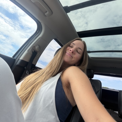 Katelynn_bee on LTK