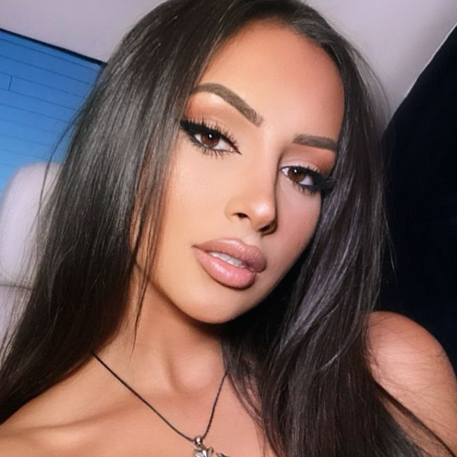 Ally_Carrasco on LTK