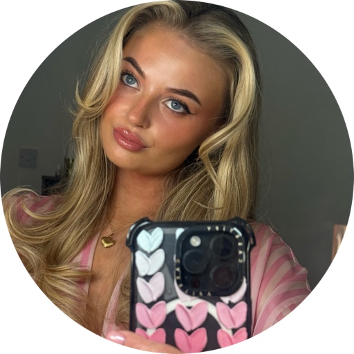 Lily_bayliss on LTK