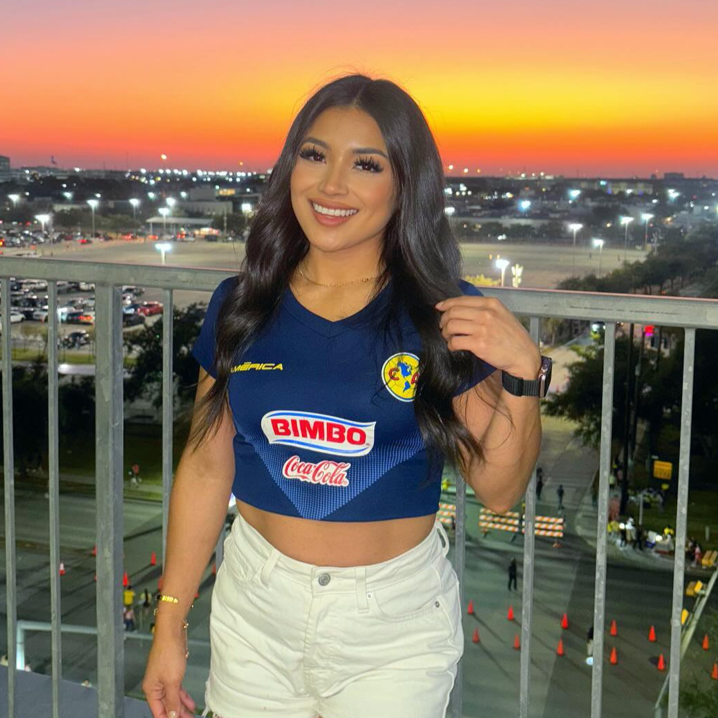 leslieecastillo on LTK