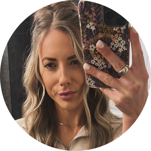 LindsayHelton on LTK