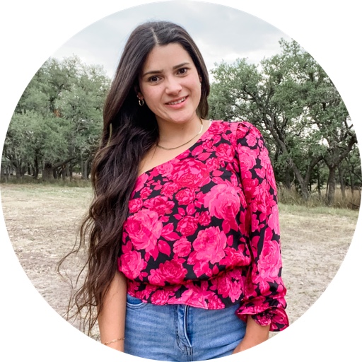 Veronica_Reddick on LTK
