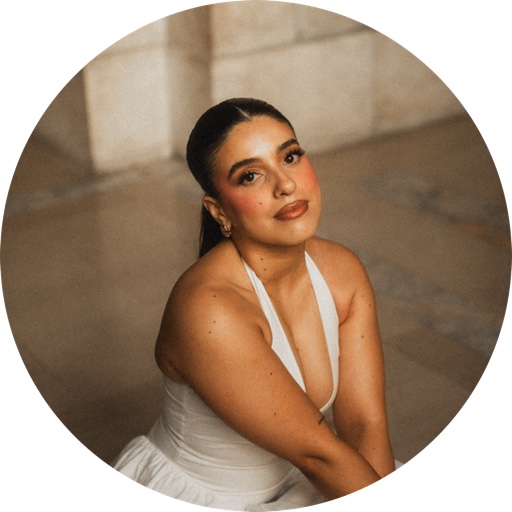 adrianarosalyn on LTK