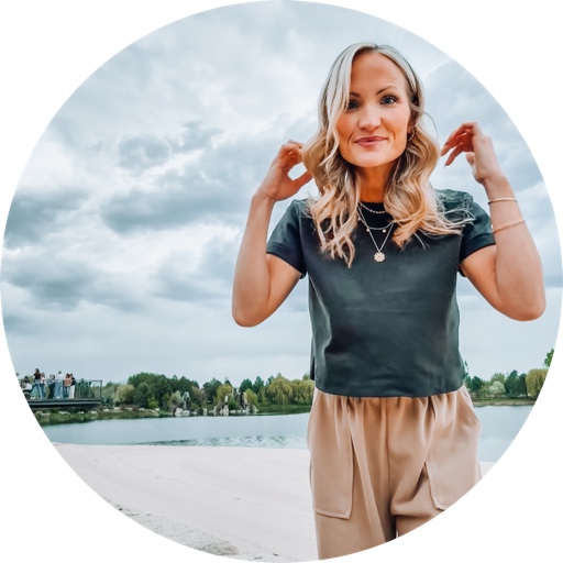 Rachele_Pence on LTK