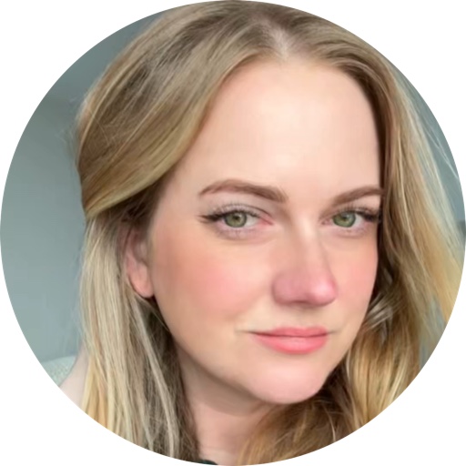 Atypical.Erin on LTK