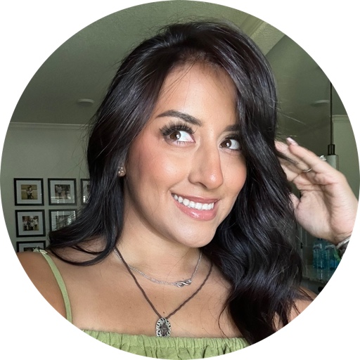 AdellePerezz on LTK