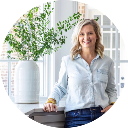 ashleymooreathome on LTK