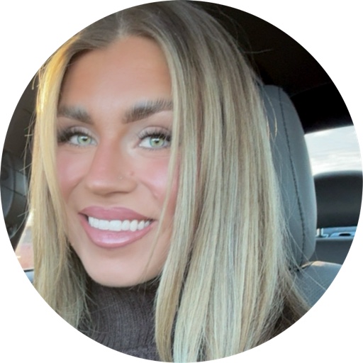 saraallender_ on LTK