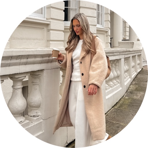 Sandra_Ashton on LTK