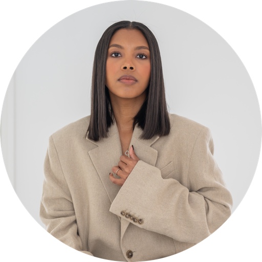 ThesselyJuliet on LTK