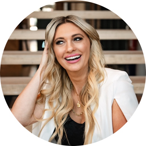 @katieblomquist on LTK