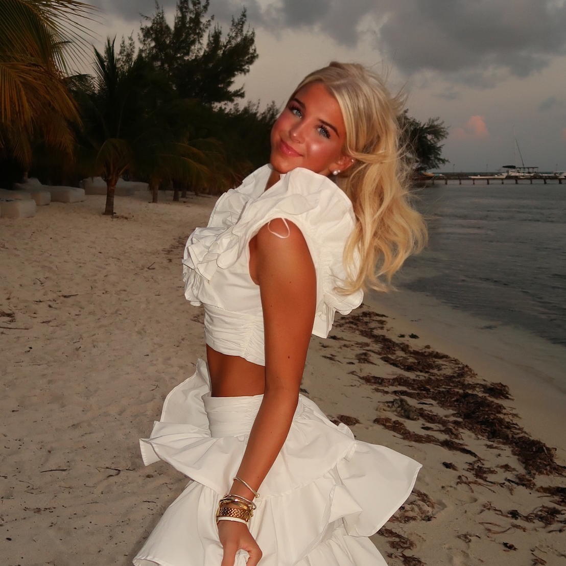 Bella_Smith on LTK