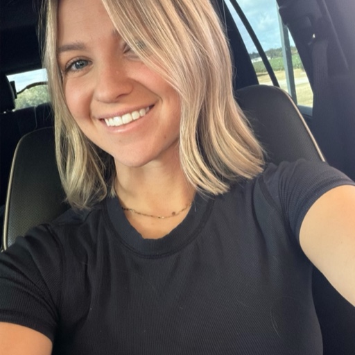 ainsley_everyday on LTK