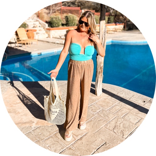 ShopCarlyRippy on LTK