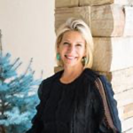 angelahowenstein on LTK