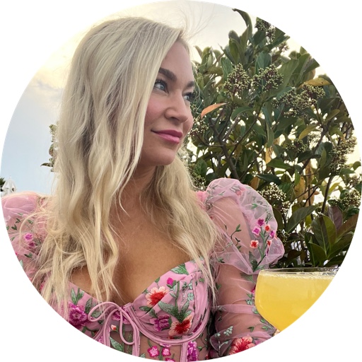 itscharissabenson on LTK