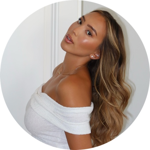 Adorable_Caro on LTK