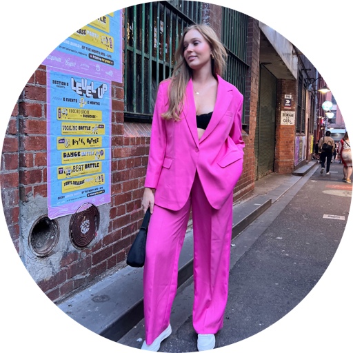 Bella_Sheridan on LTK