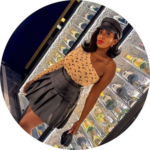 Whoismstaylor on LTK