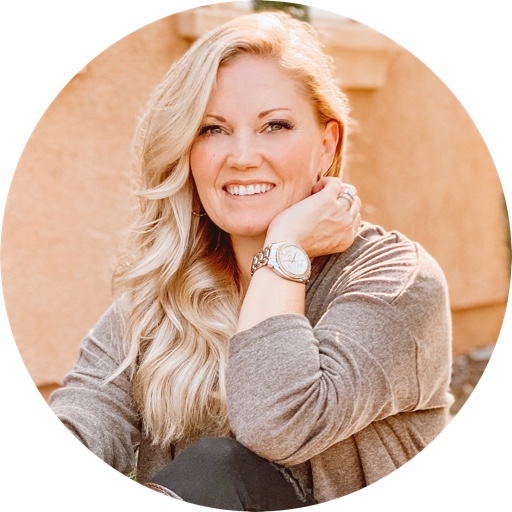 HelloChampagne on LTK