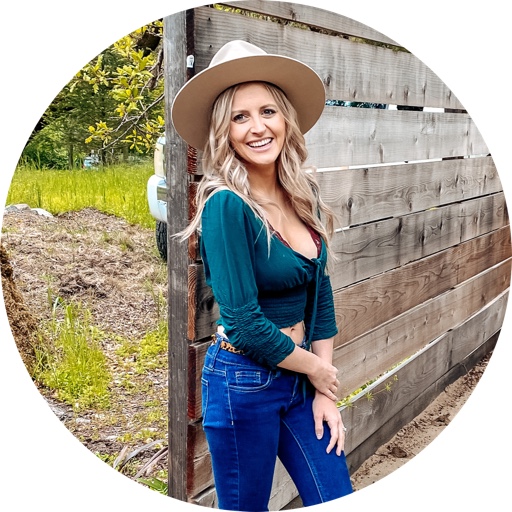 Lindsey Whited on LTK