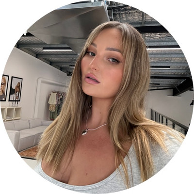 Rileyj on LTK