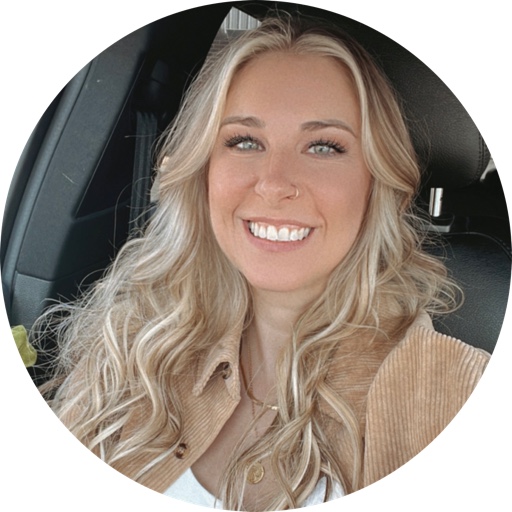 leah.little.travel.fashion on LTK