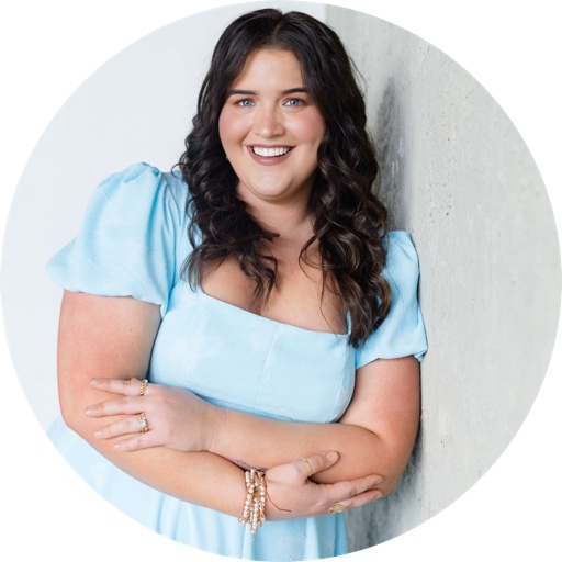 ashleybehrends on LTK