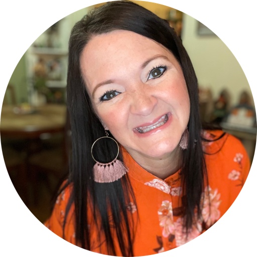 Petite_Brunette on LTK