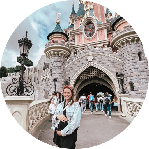 Ashleigh_Gouws on LTK