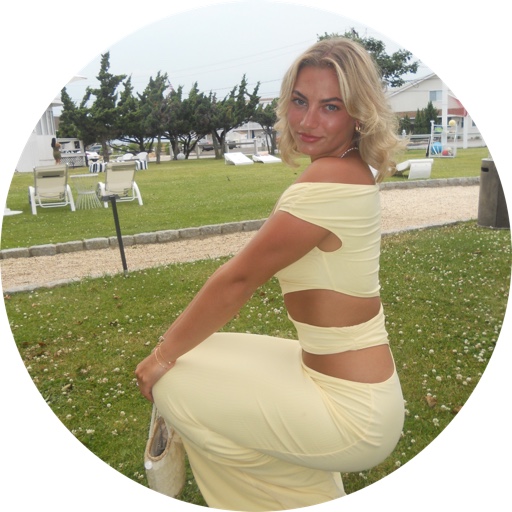 Sophiacalabria on LTK