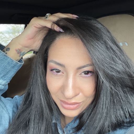 Nicoll_maria on LTK