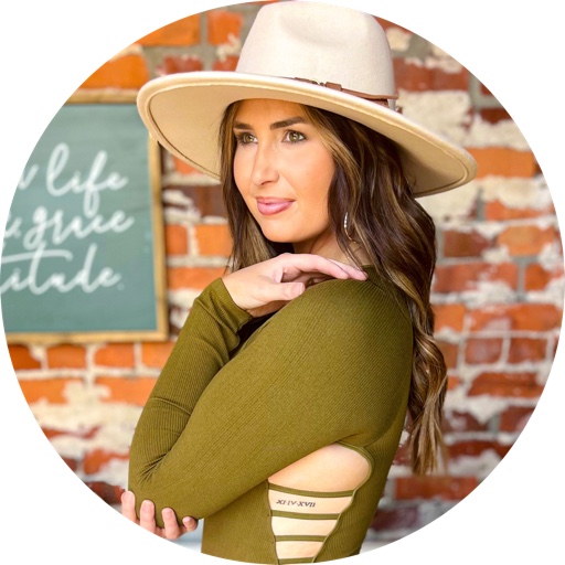 Holly_schutta on LTK