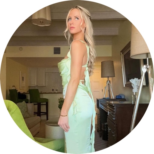 styledbycaseyfearns on LTK