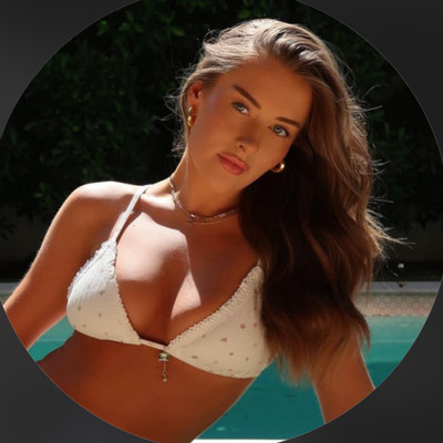 Brooke_Schofield on LTK