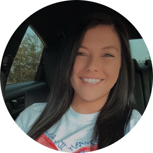 Emilycaves24 on LTK