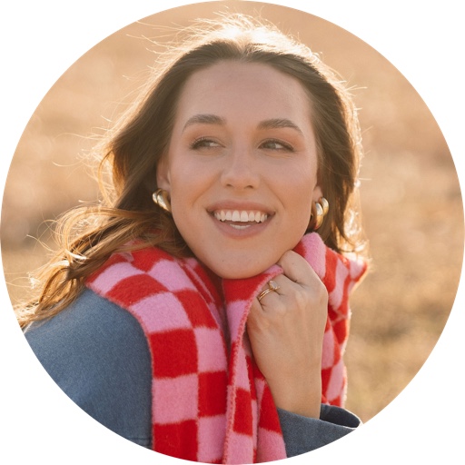 Hayley_Molina on LTK