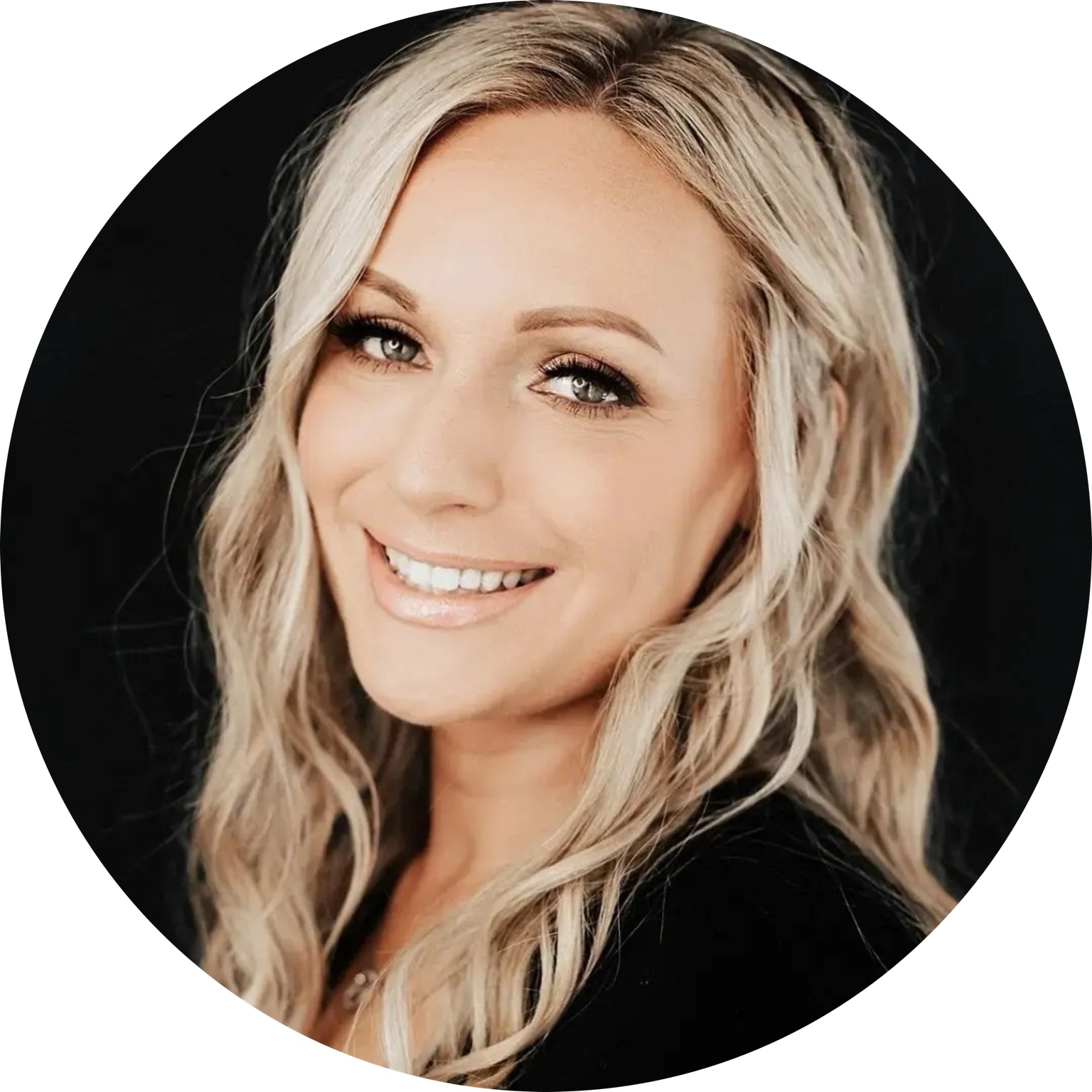 Nicole_Dupuis on LTK