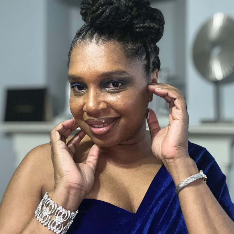 Heygirlitspearl25 on LTK